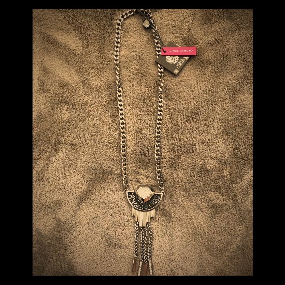 Brand new Vince camuto statement necklace